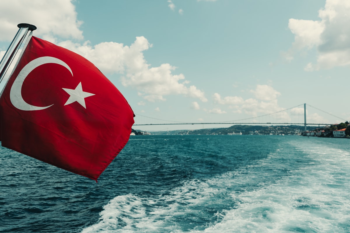 Süper Lig'de Transfer Rüzgarı: Büyük Kulüplerin Stratejik Hamleleri