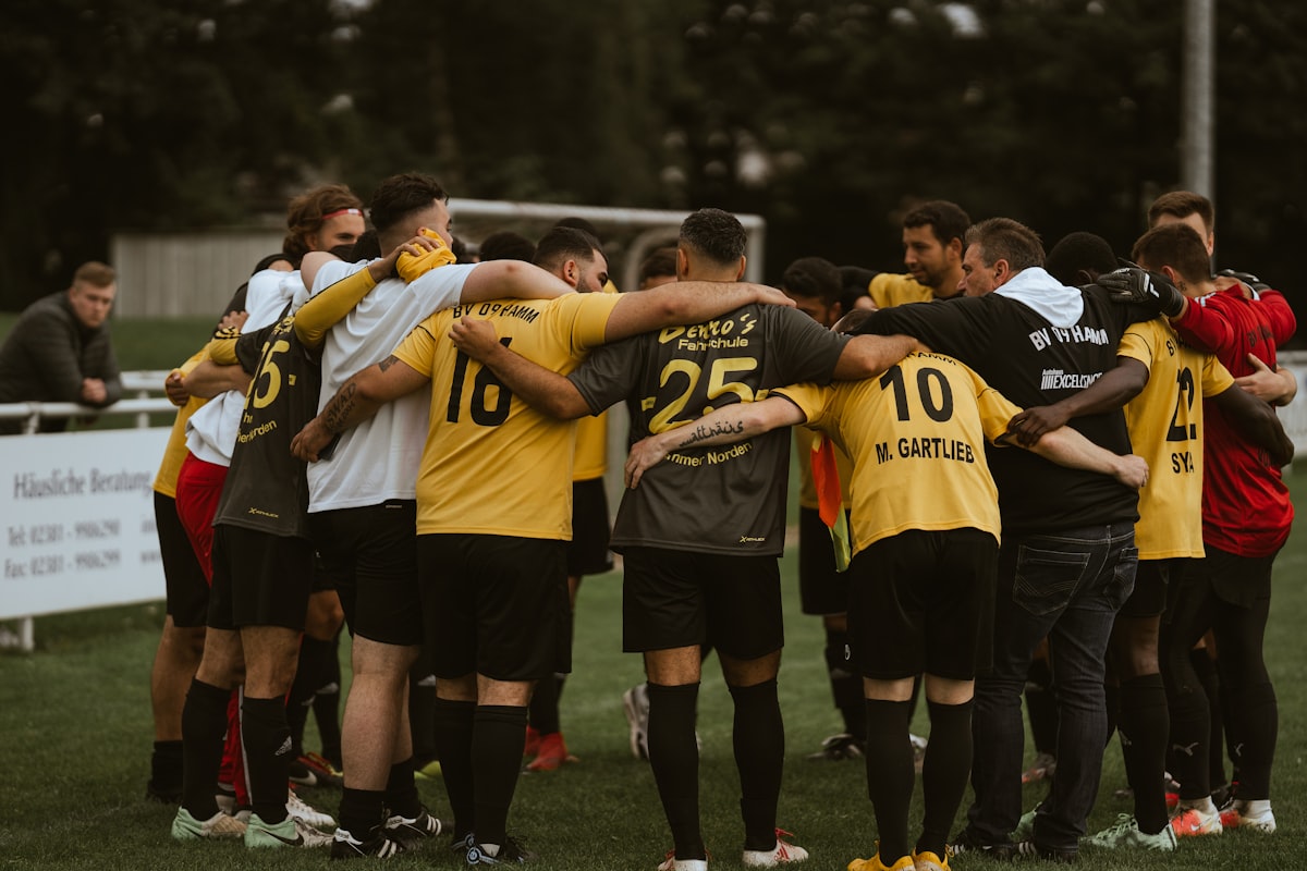 Avrupa Futbol Liglerinde Devler Yarışı: Şampiyonluk ve Küme Düşme Hattı Analizi