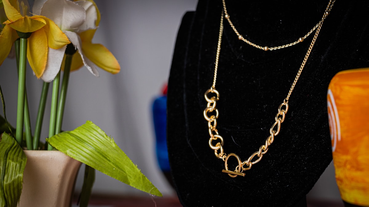 Lüks Takılarda Garanti Sorunları: Swarovski Örneği ve Tüketici Hakları