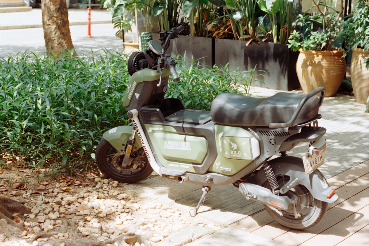 Aktüel Marketlerin Hafif Elektrikli Ulaşım ve Eğlence Araçları Teklifleri: Detaylı Fiyat-Performans Karşılaştırması