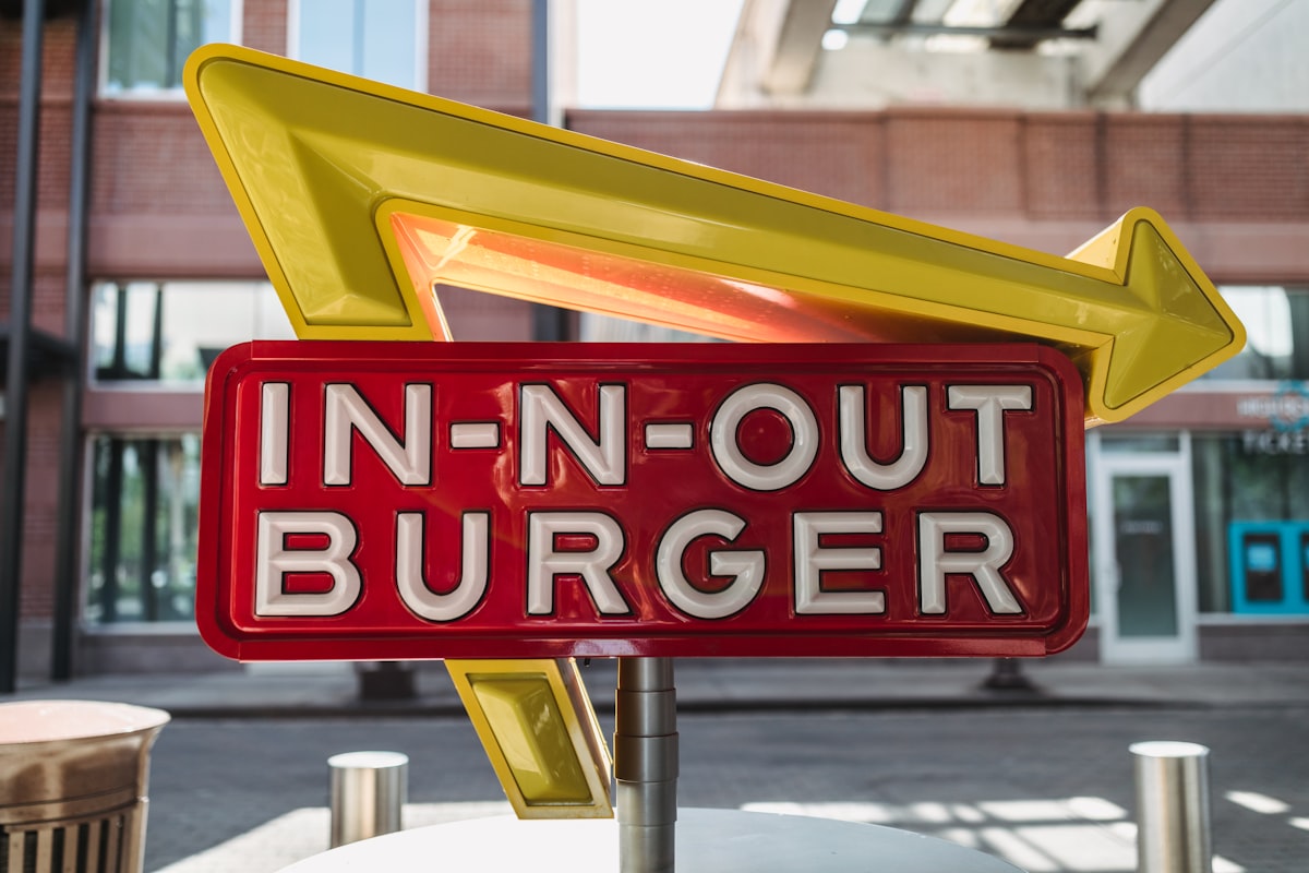 Küresel Hamburger Devi Türkiye Pazarından Çekiliyor: Kapsamlı Analiz