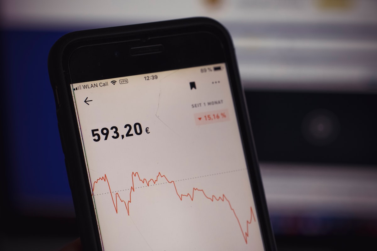 Nisan Ayı Borsa Rekorları: Aile Bütçenizi Nasıl Korursunuz?