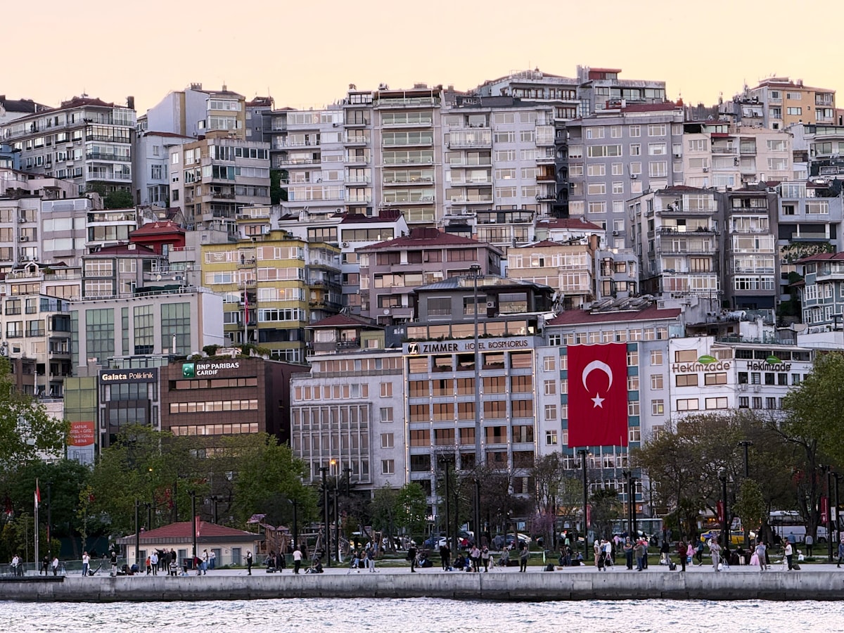 Sanayide Üretim Frene Bastı: Temmuz Verileri ve Piyasa Etkileri