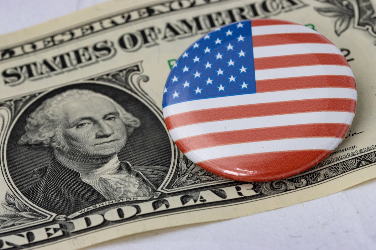 Trump'ın Fed Adayı Warsh: Faiz Politikaları ve Makroekonomik Etkileri