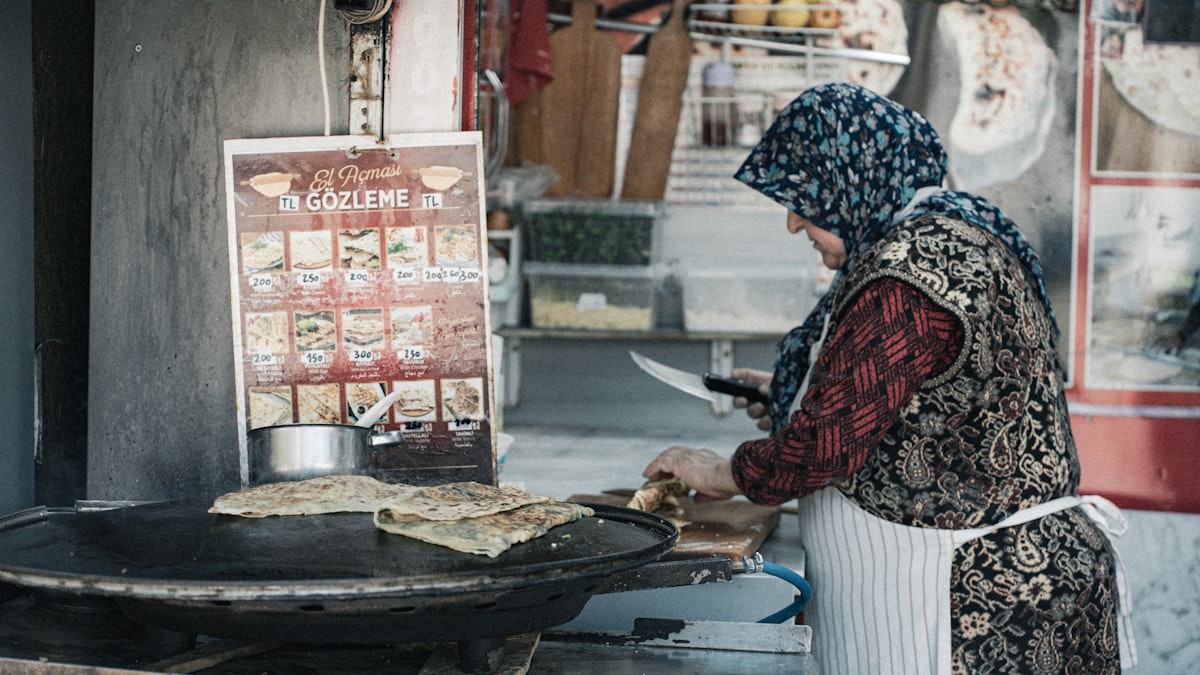 Altın Fiyatlarındaki Düşüşün Türkiye Ekonomisine Etkisi: Tüketici Talebi Analizi