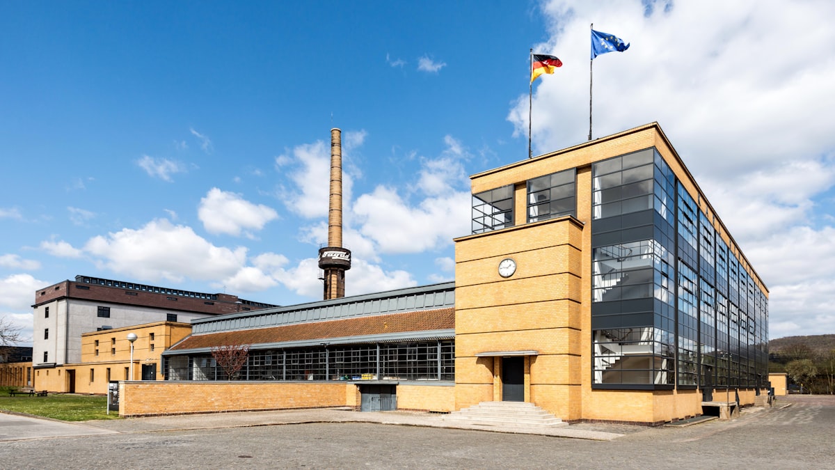 Almanya Fabrika Siparişlerindeki Yükseliş: Avrupa Ekonomisi İçin Umut Veren Sinyaller