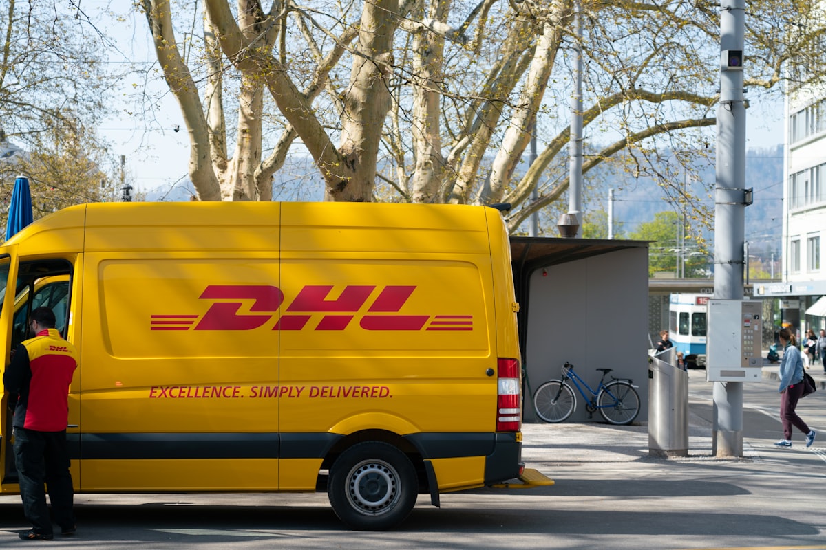 DHL Kargo Gecikmeleri ve İade Sorunları: Tüketici Haklarınızı Bilin