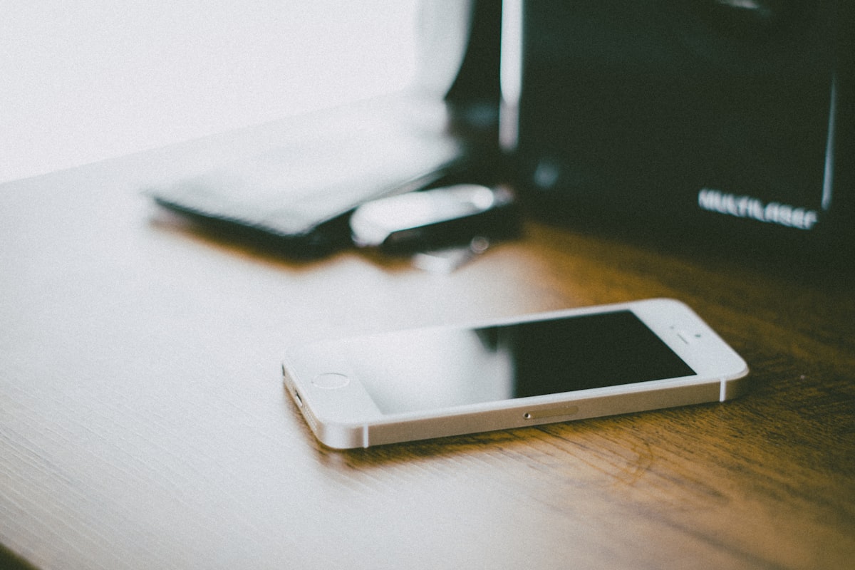 İkinci El Telefon Alırken Dikkat Edin: Banlı Cihazlar ve Hesap Engellemeleri Tehlikesi