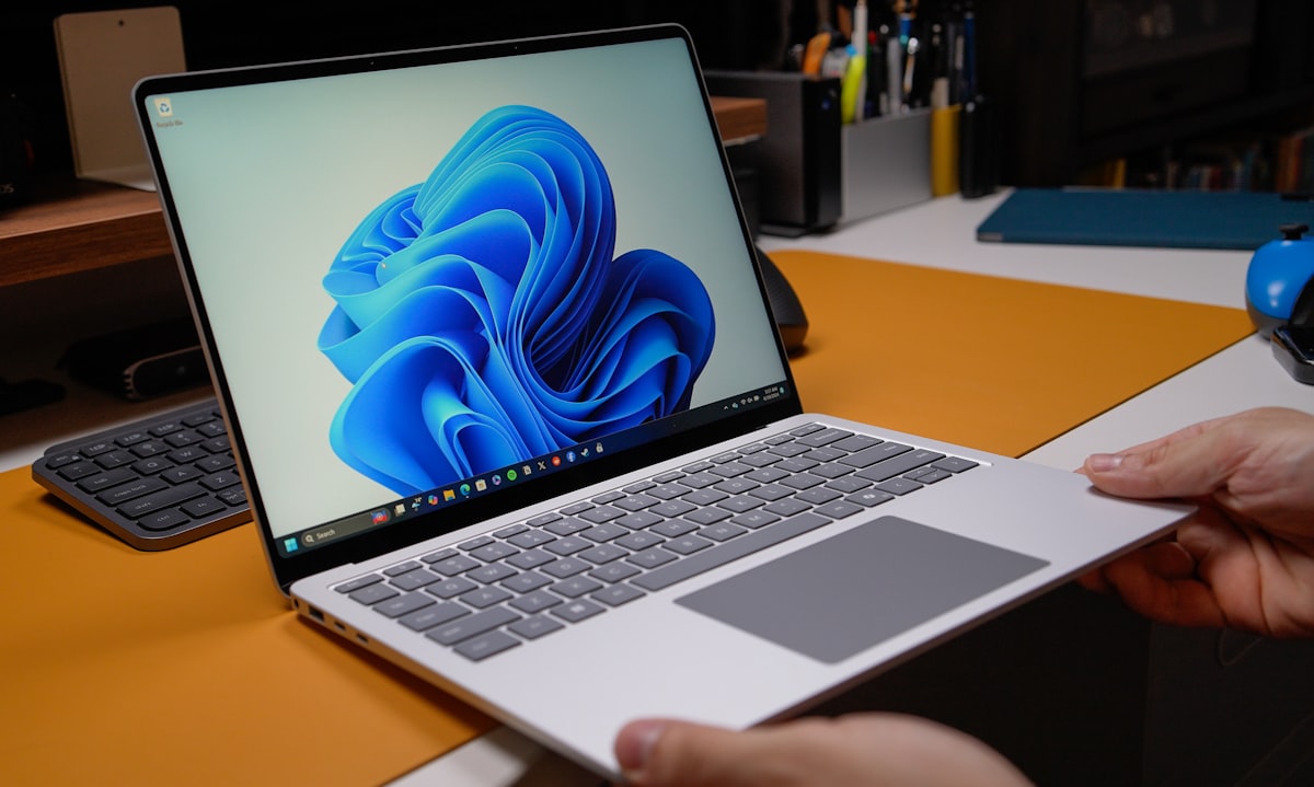 Windows 11 Güncellemesiyle Uygulamalar Uçuyor: Performans Artışı Kapıda!