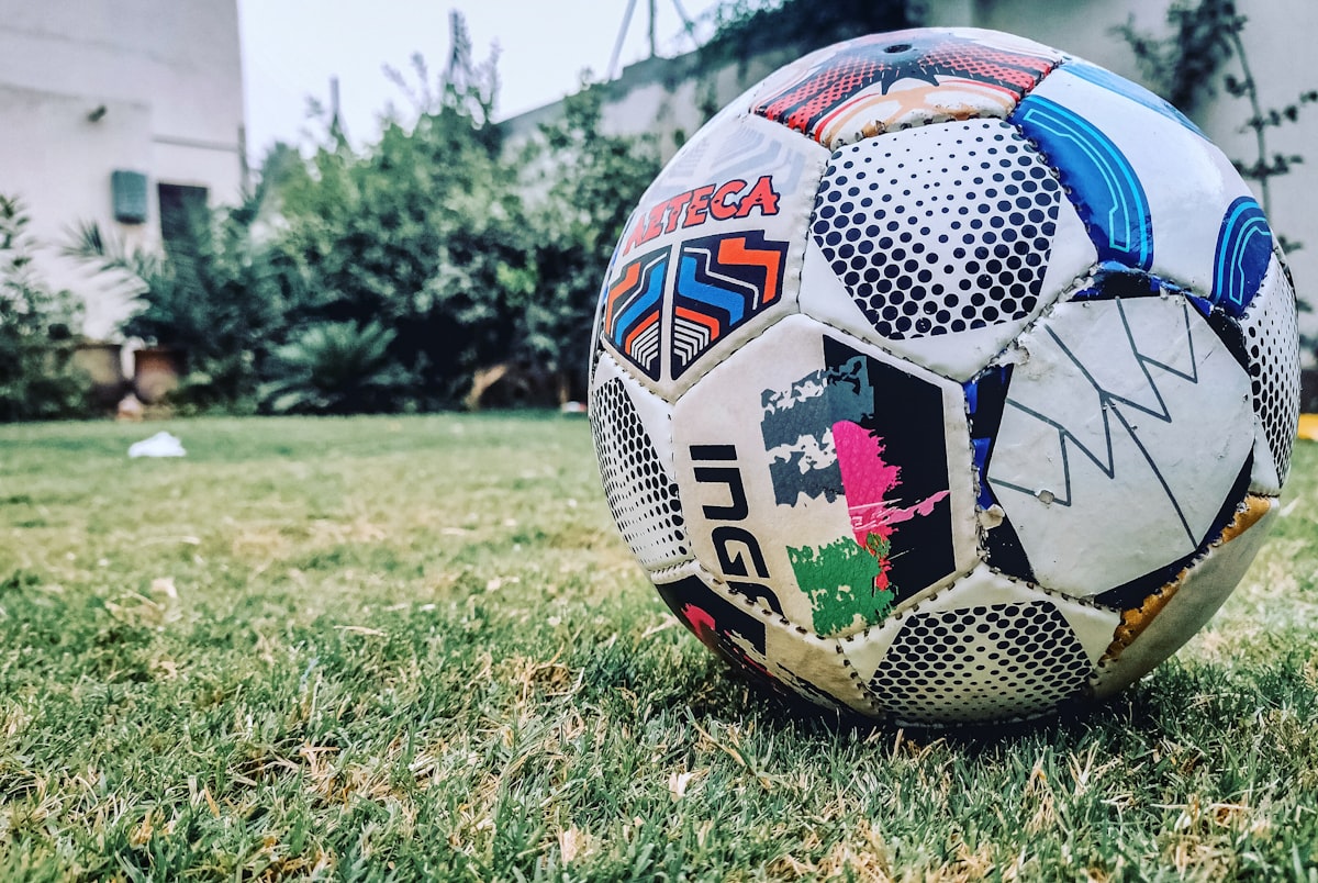 Borsaya Giriş Rehberi: Futbol Analizlerinde Finansal Bakış Açısı