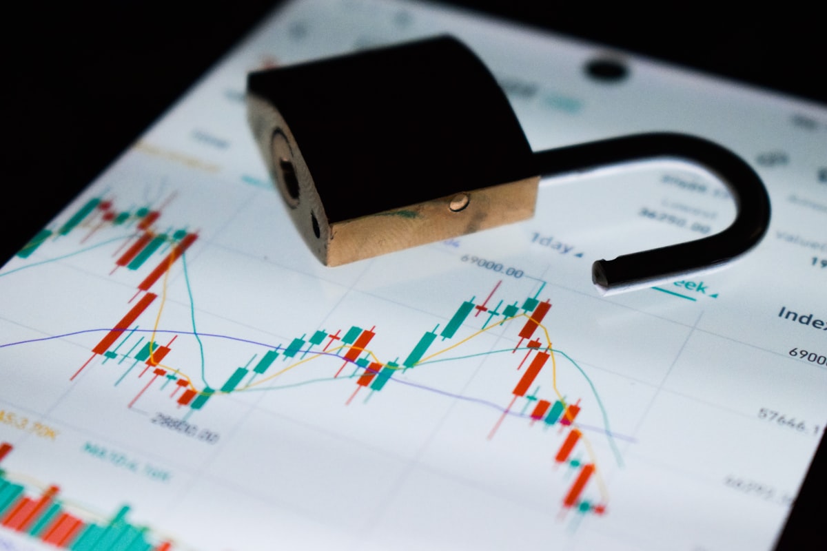 Küresel Şirket İflasları Artarken Türkiye'nin Pozitif Ayrışması: Allianz Trade Raporu Analizi