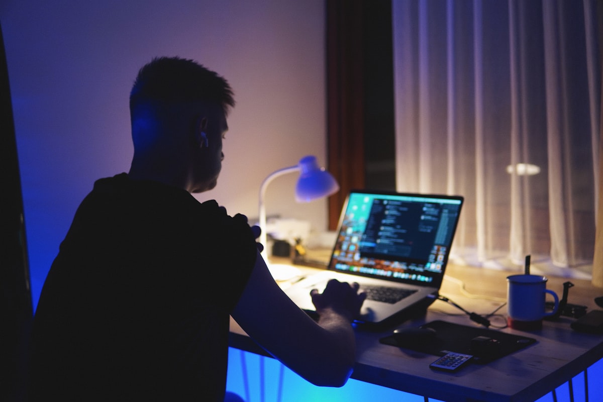 Rusya Destekli Hackerlar Router'ları Ele Geçiriyor: Microsoft Office Tokenları Tehlikede