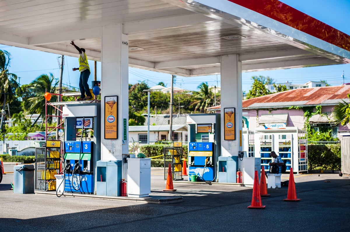 Petrol Fiyatlarındaki Dalgalanma ve Yatırım Stratejileri