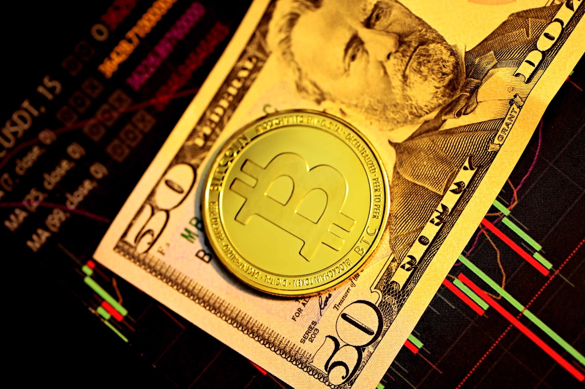 Bitcoin 80.000 Doları Aştı: ETF'ler ve Vadeli İşlem Dinamikleri