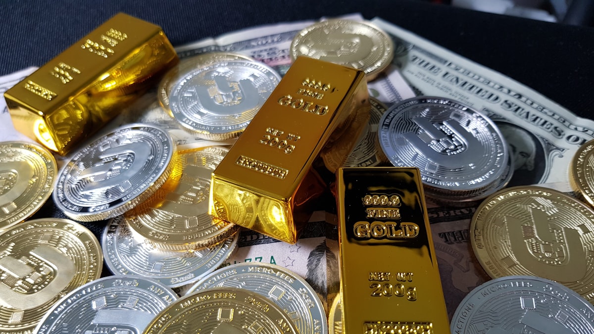 Altın Fiyatlarındaki Yükseliş: Yatırımcılar İçin Yeni Fırsatlar mı, Riskler mi?