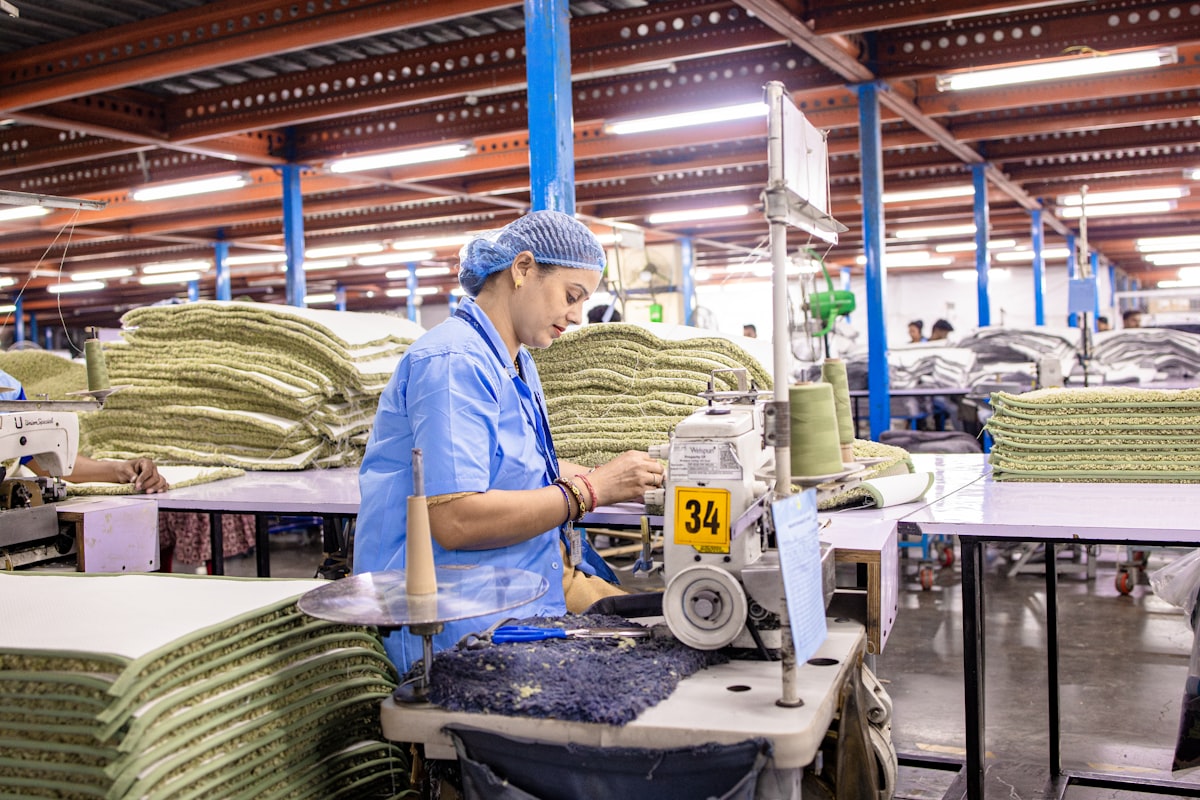 Türkiye İmalat PMI'daki Zayıflama: Ekonomi ve Yatırımcılar İçin Kritik Analiz