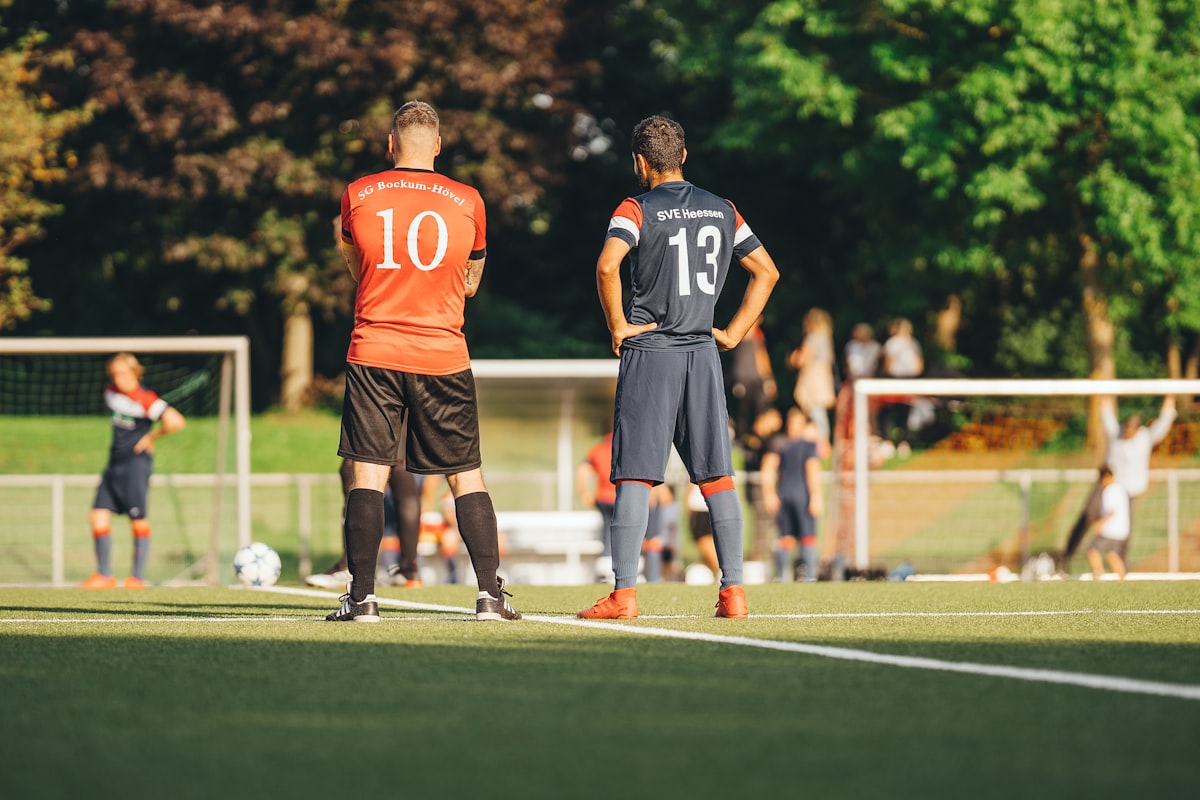 Modern Futbolda Kanat Oyuncularının Taktiksel Evrimi ve Performans Kriterleri