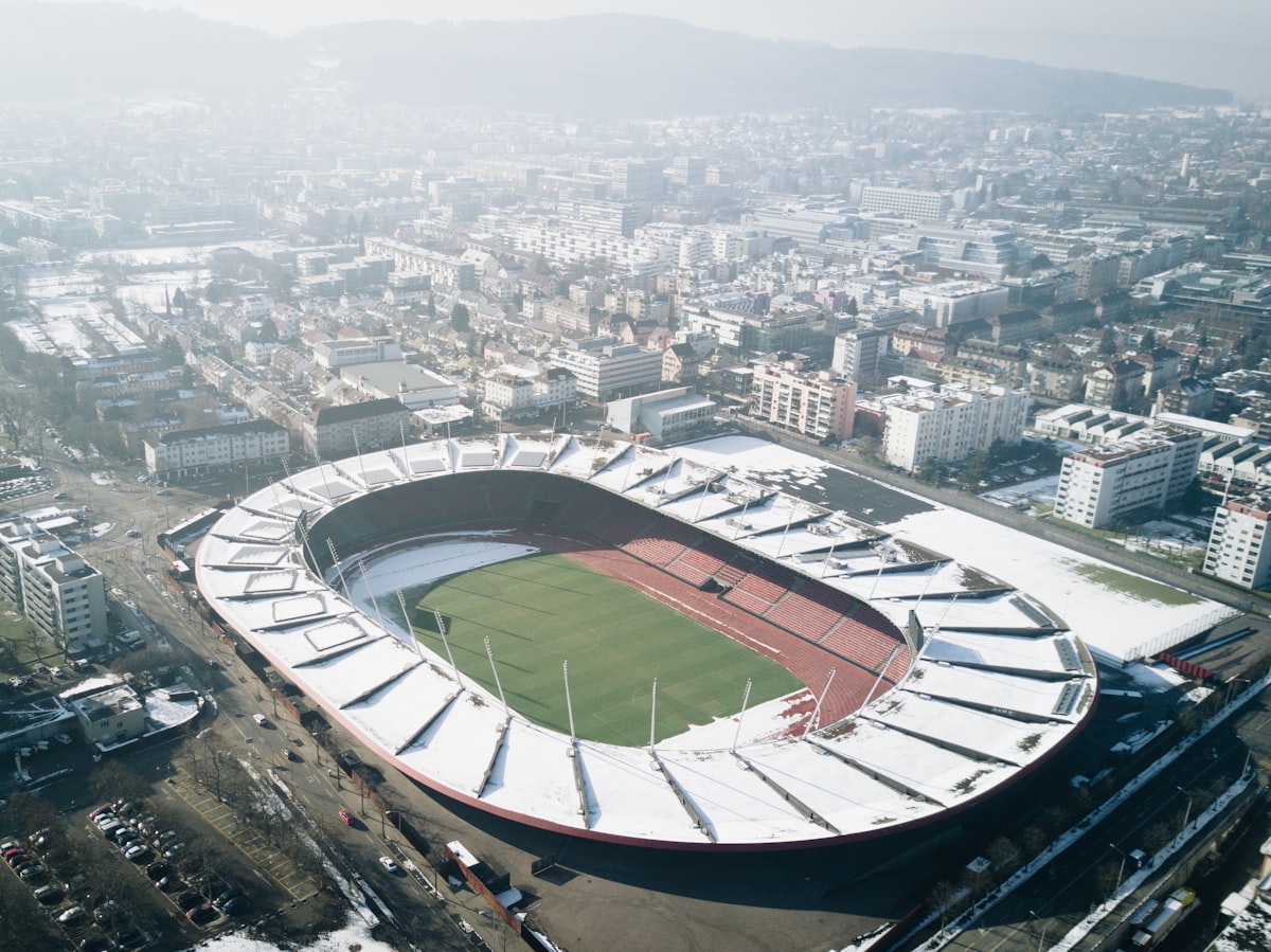 Futbolun Yeni Arenası: Süper Lig 2024-2025 Sezonu Maç Programı ve Kritik Analizler