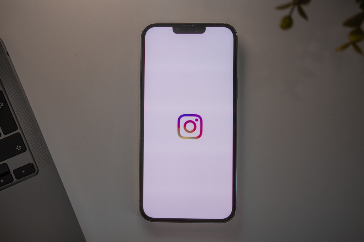 Instagram Instants: Markalar İçin Yeni Nesil Samimi Bağ Kurma Stratejileri