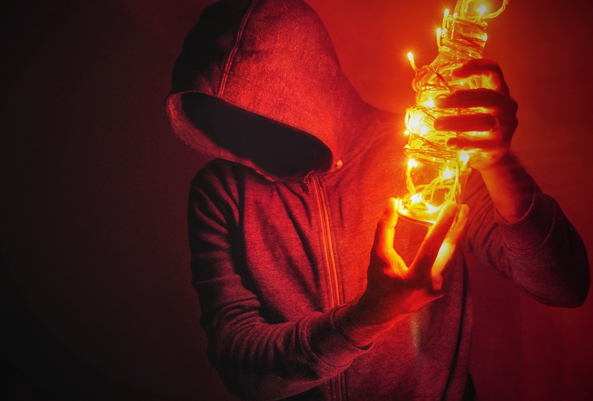 Yapay Zeka ve Şirketler: GPT-5.4-Cyber'dan Yeni Bir Dönem