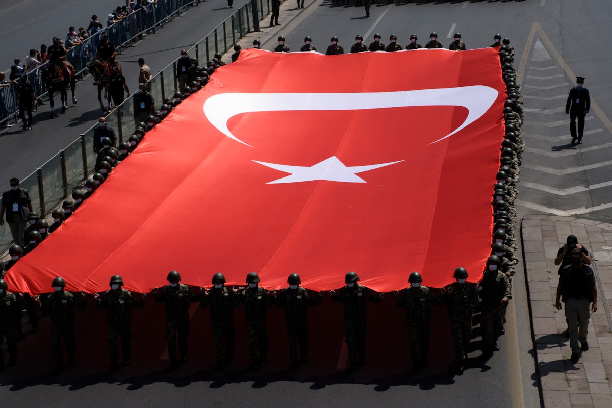 Resmi Gazete: Kamu Duyurularının Merkezi ve Takip Yöntemleri