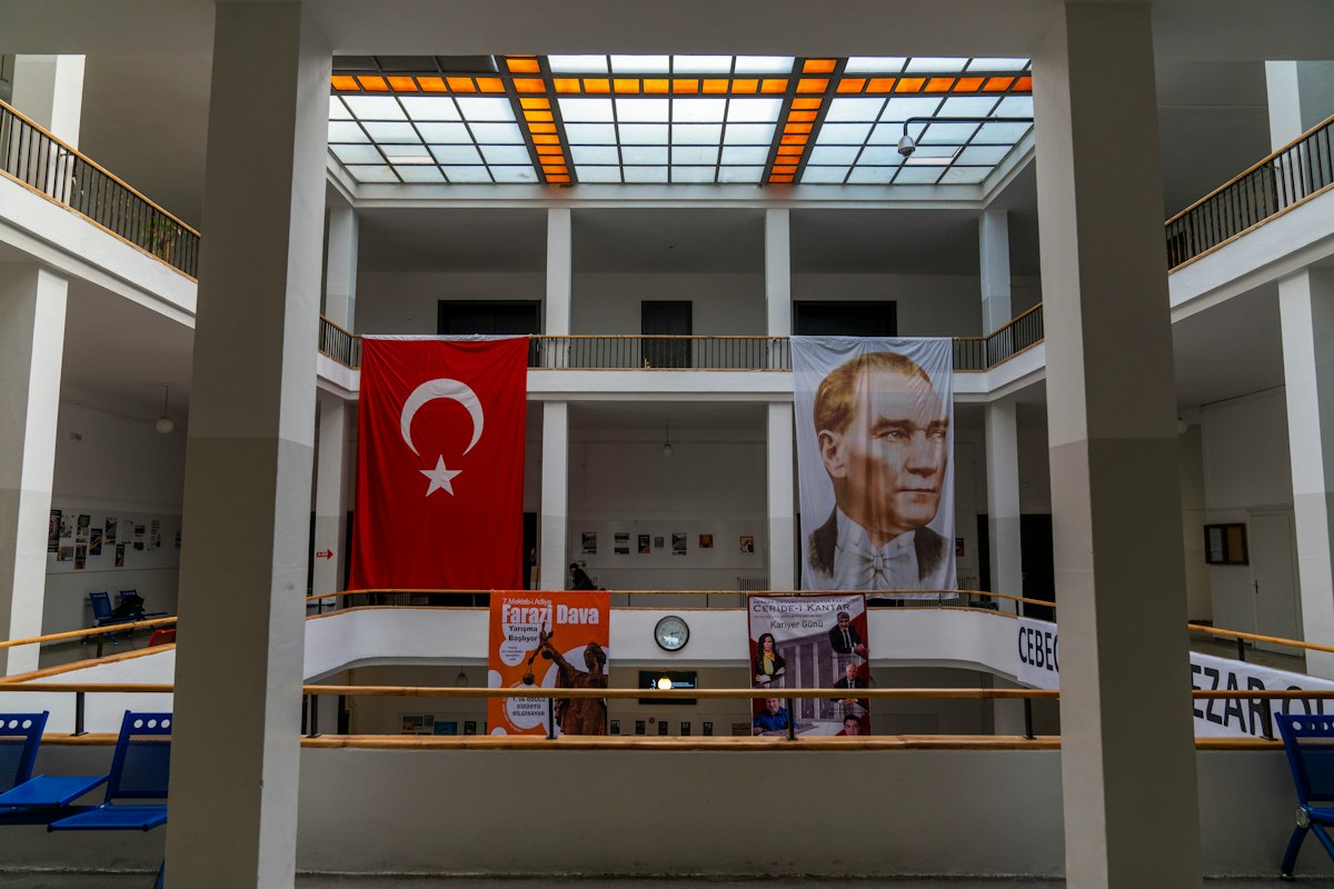 E-Devlet'in Gizli Kodları: Hayatınızı Kolaylaştıran Pratik Rehber