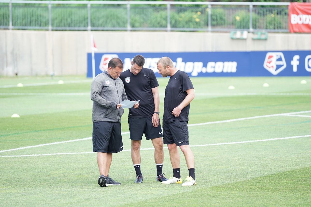 VAR Teknolojisi: Futbolda Adalet Arayışı ve Tartışmaların Odağı