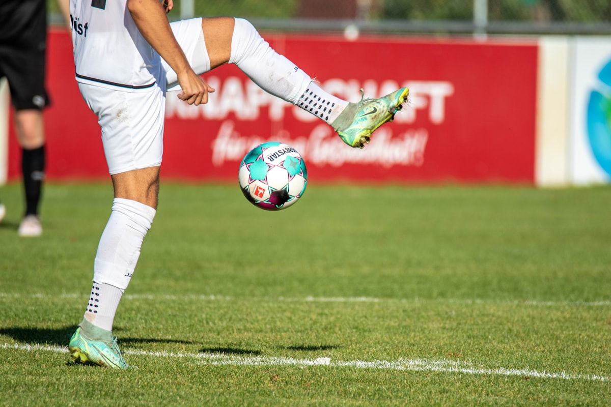 Futbolda Oyuncu Değerlendirmesi: İstatistikler ve Görsel Analizin Gücü