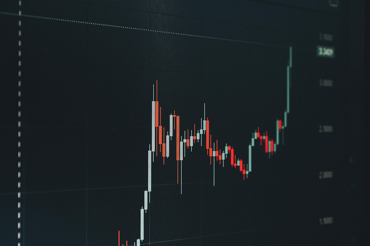 Borsaya Başlangıç Rehberi: Anlık Verilerle Güvenilir Takip