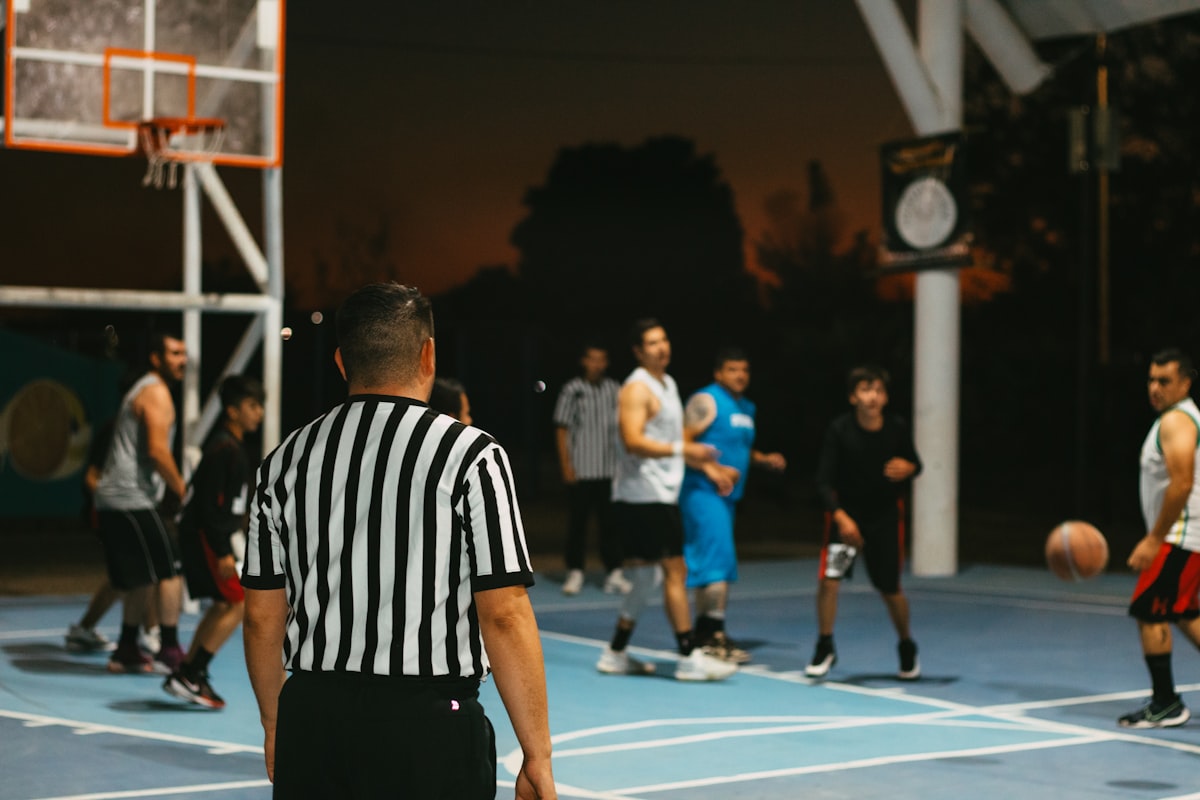 San Antonio Spurs'ün NBA Finallerine Yükselişinin İstatistiksel Analizi