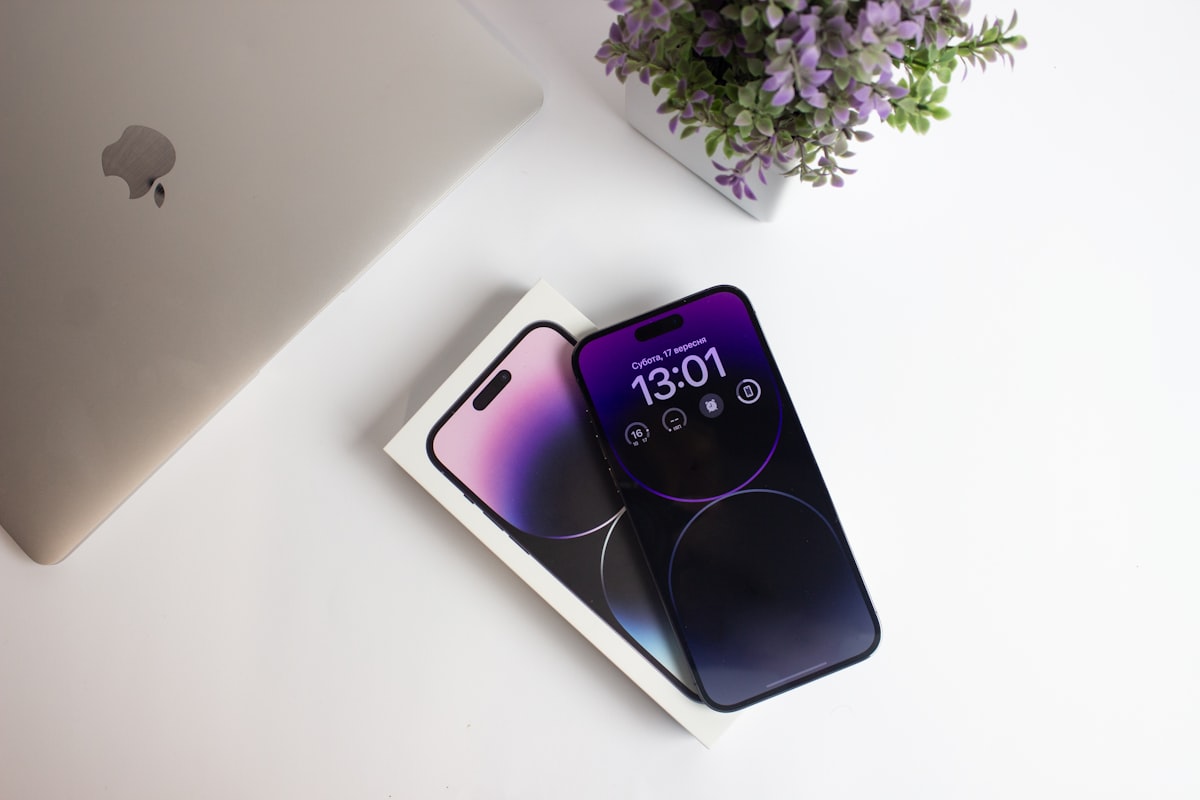 Apple'ın Gizli Güç Adaptörü Güncellemesi: 140W USB-C'nin Detayları