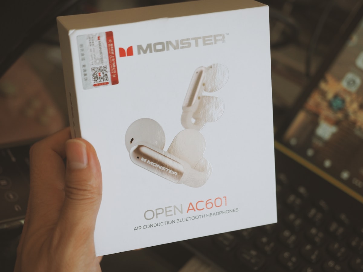 Monster Notebook'un Yenilenen Çantası: Detaylı İnceleme ve Pratik Bakış