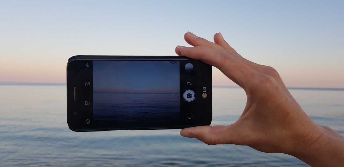 Galaxy S27 ve S27 Plus'a 3x Telefoto Kamera Geliyor: Ne Anlama Geliyor?