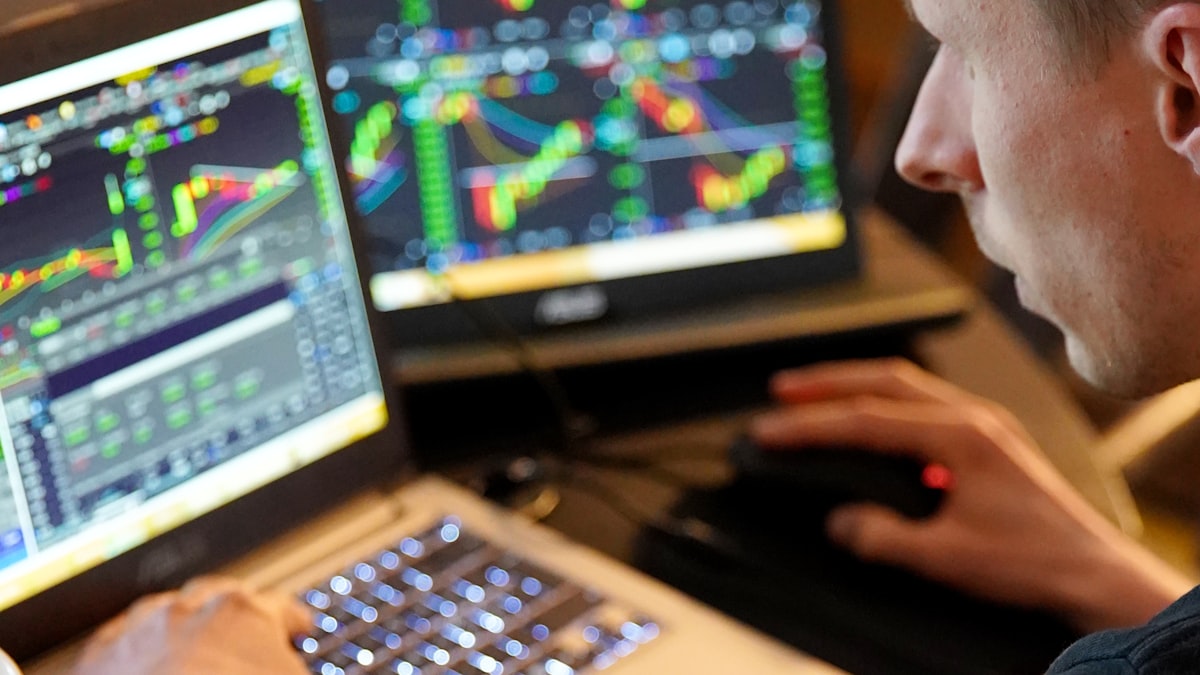 Teknoloji Hisselerinde Yeni Dönem: Goldman Sachs ve JMP'ten Microsoft ve Segro Analizleri