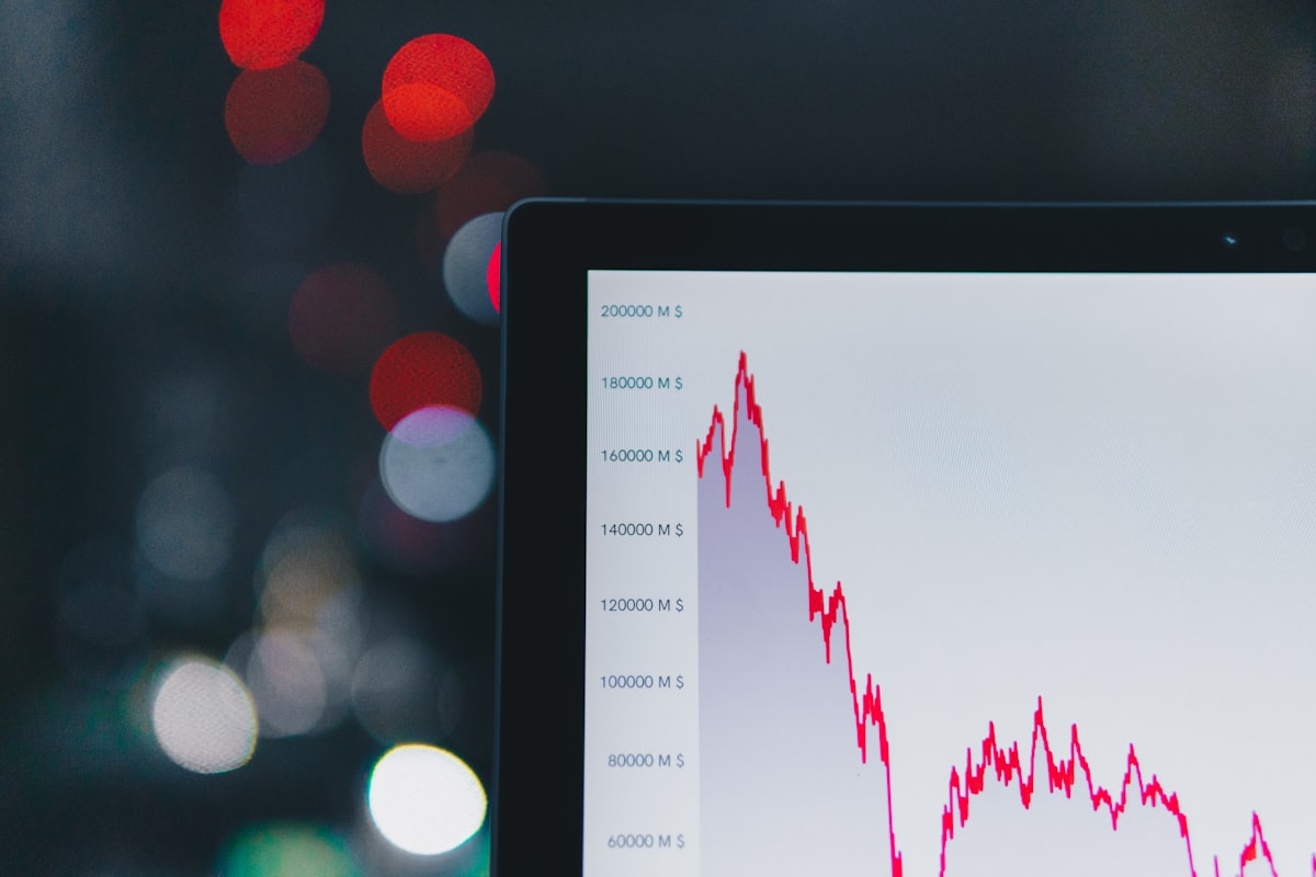 Banka Hisse Not Yükseltmeleri: Scotiabank ve DT Midstream Analizi