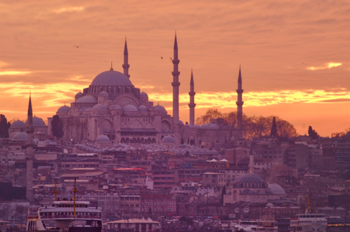 Morgan Stanley'den Borsa İstanbul'a Karamsar Bakış: Sürdürülebilirlik ve Riskler