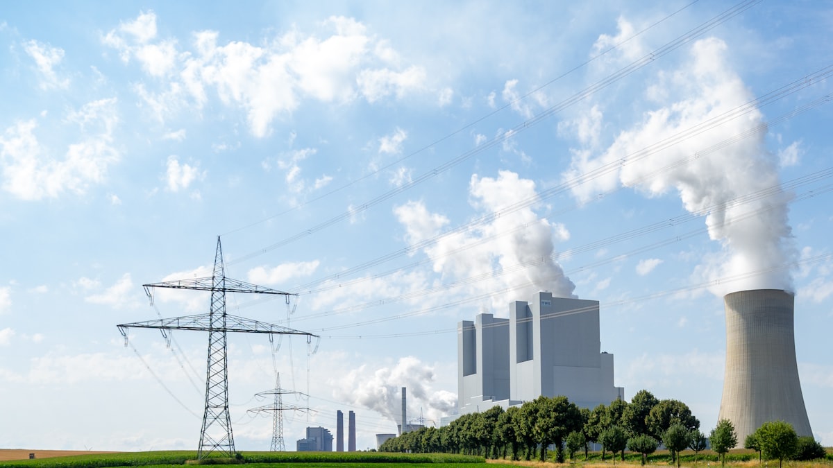 EPDK Düzenlemelerinin Enerji Piyasalarına ve Yatırımcılara Etkileri